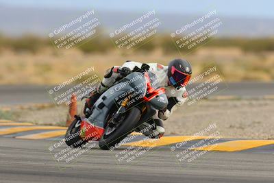 media/Jan-15-2023-SoCal Trackdays (Sun) [[c1237a034a]]/Turn 15 (1pm)/